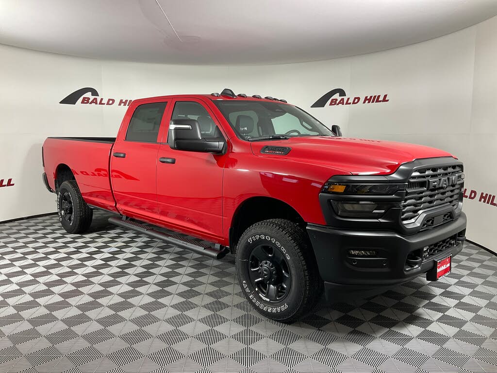 2026 RAM 3500 Tradesman Crew Cab LB 4WD