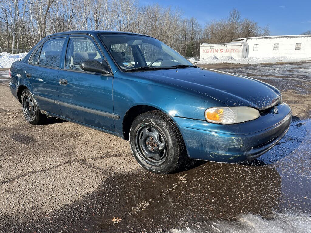 1999 Chevrolet Prizm FWD