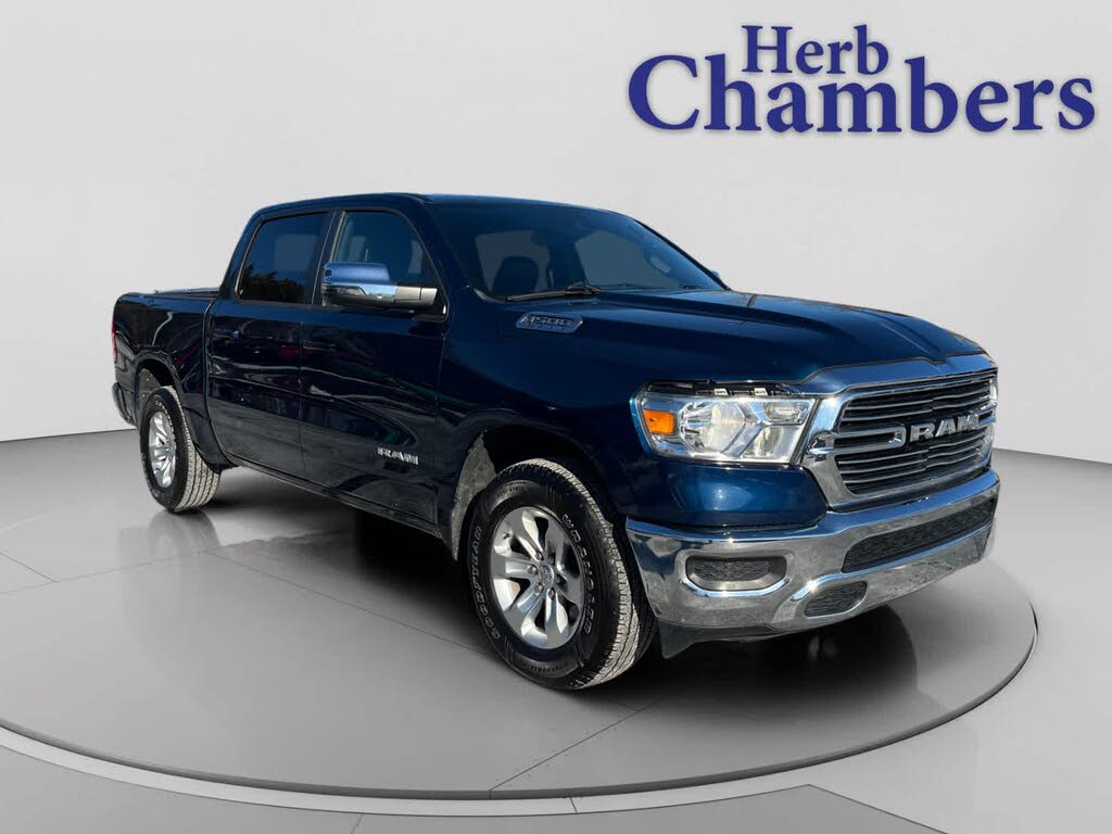 2024 RAM 1500 Laramie Crew Cab 4WD