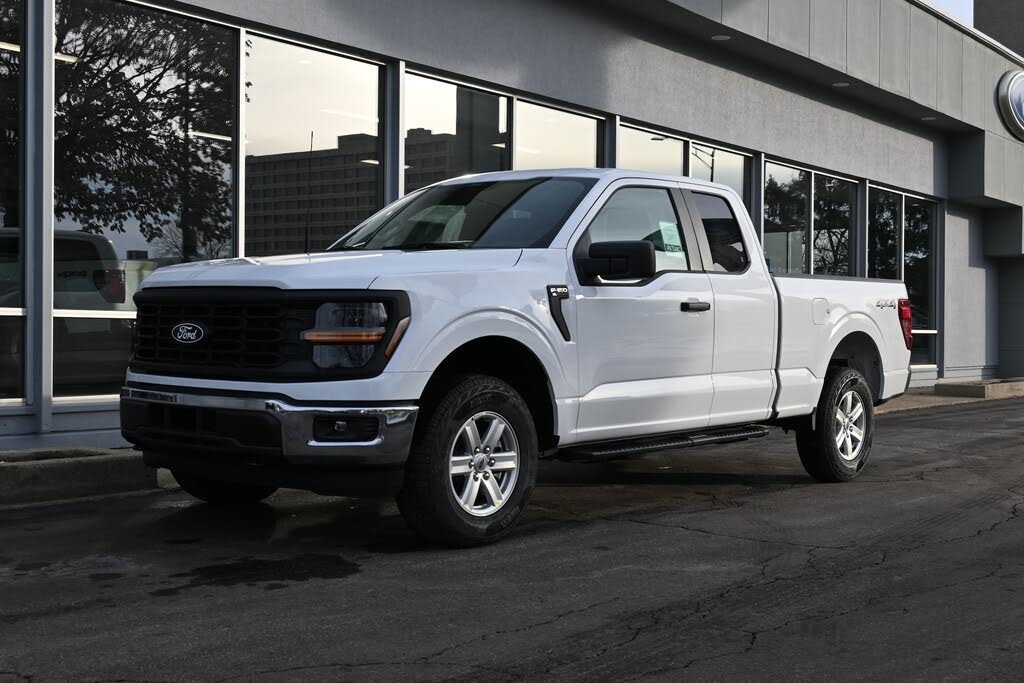2025 Ford F-150 XL SuperCab 4WD