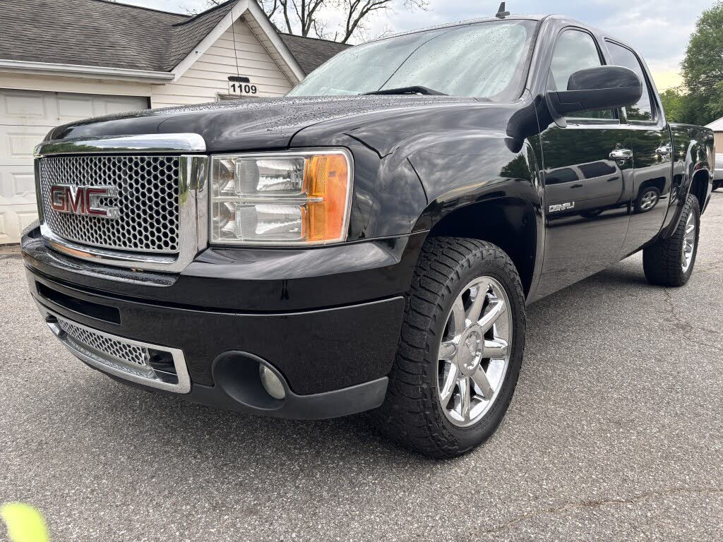 2011 GMC Sierra 1500 Denali Crew Cab AWD