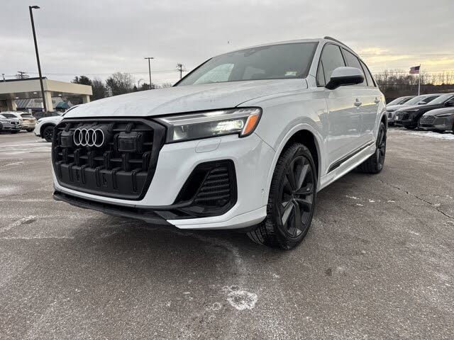 2025 Audi Q7 quattro Premium Plus 55 TFSI