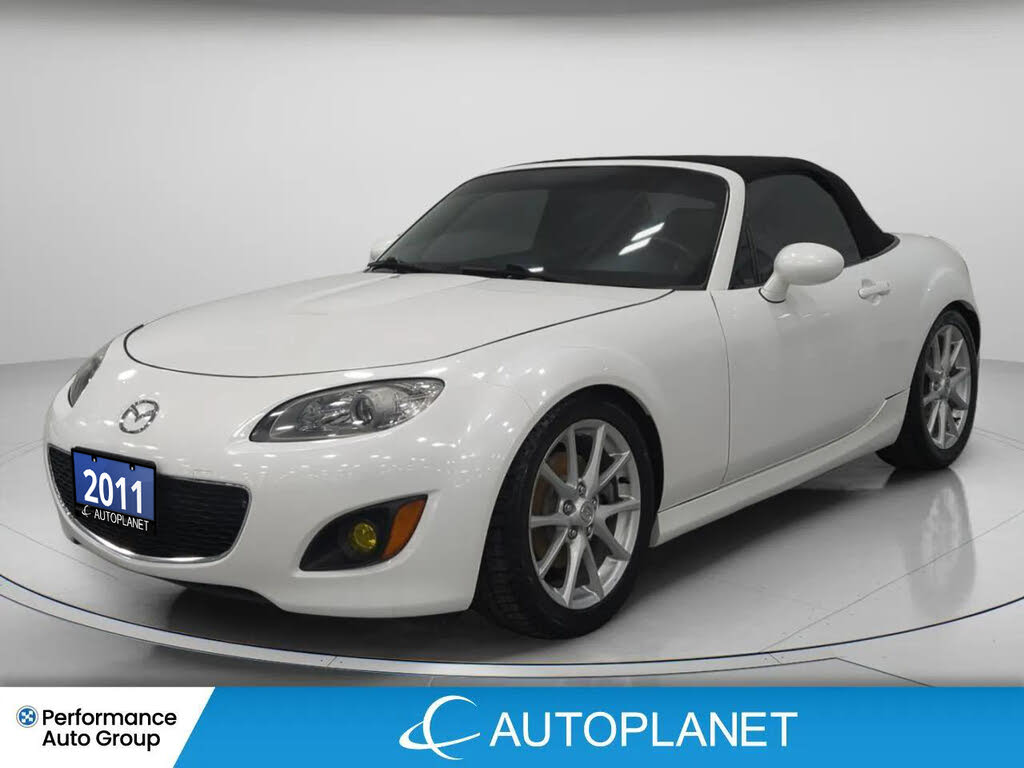 2011 Mazda MX-5 GS RWD