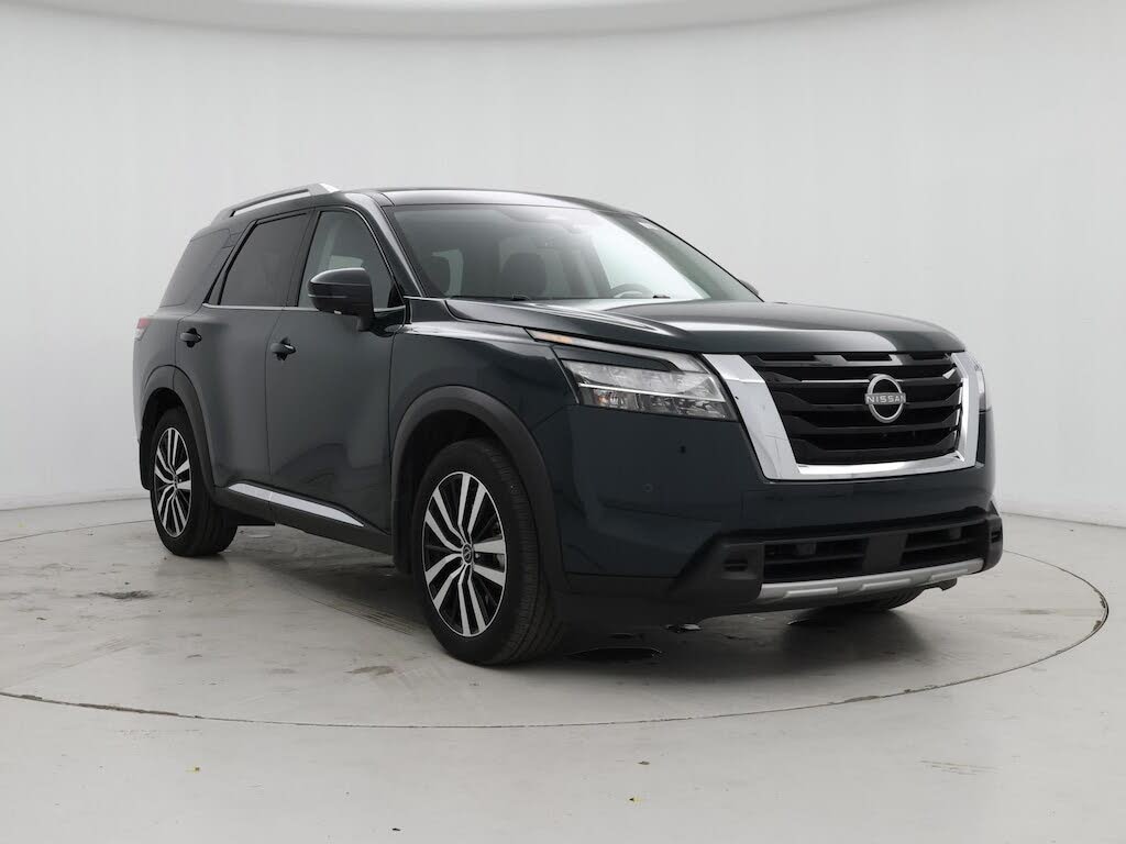 2024 Nissan Pathfinder Platinum FWD