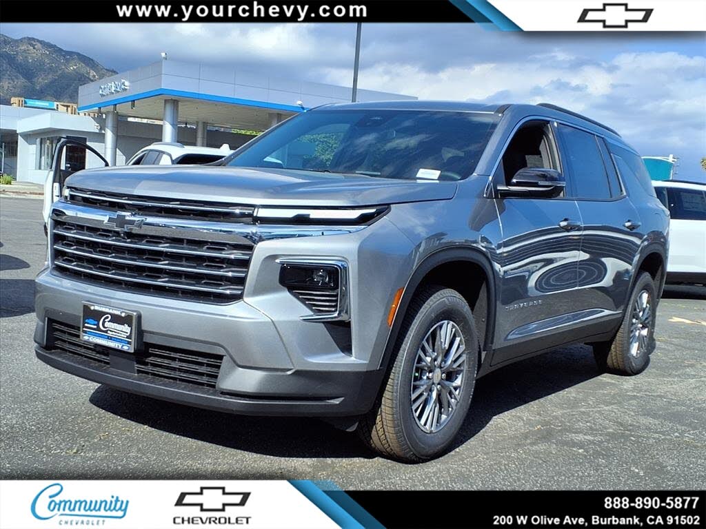 2026 Chevrolet Traverse LT FWD