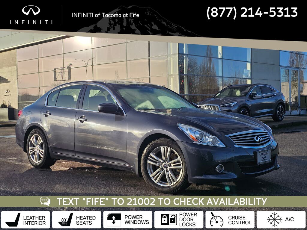 2012 INFINITI G37 Journey Sedan RWD