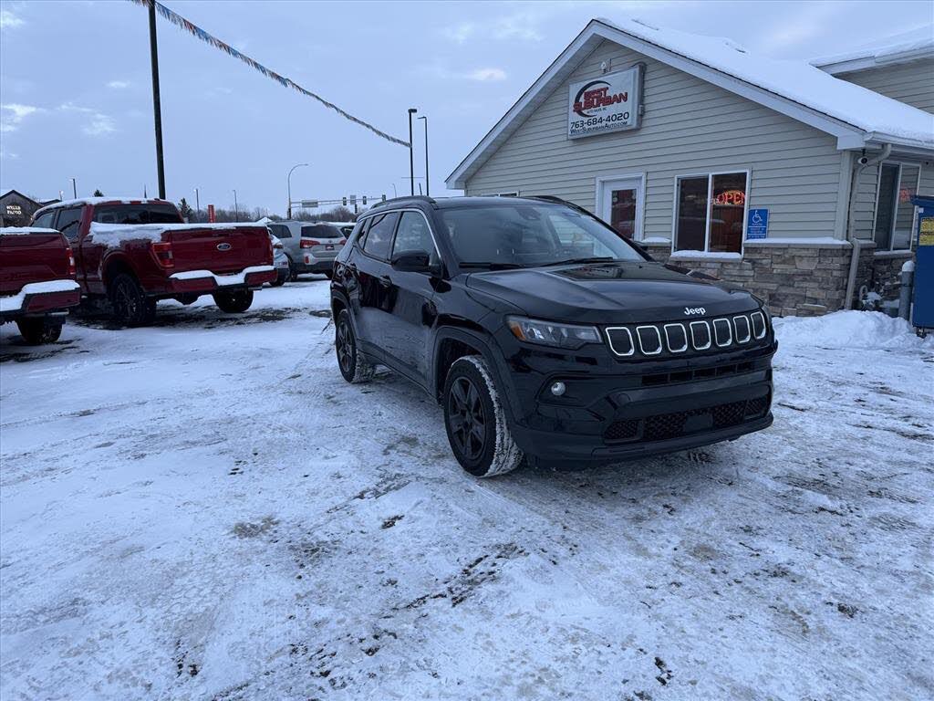 2022 Jeep Compass Latitude 4WD