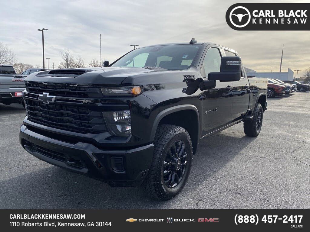2025 Chevrolet Silverado 2500HD Custom Crew Cab 4WD