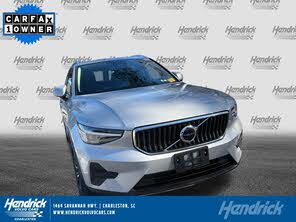 Volvo XC40 B5 Core Bright Theme AWD