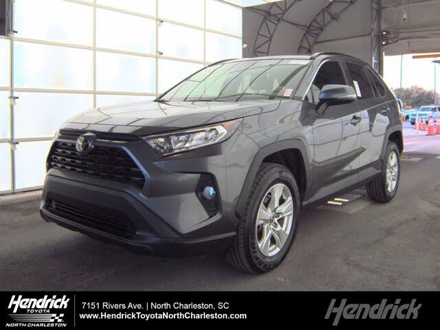 2021 Toyota RAV4 XLE FWD