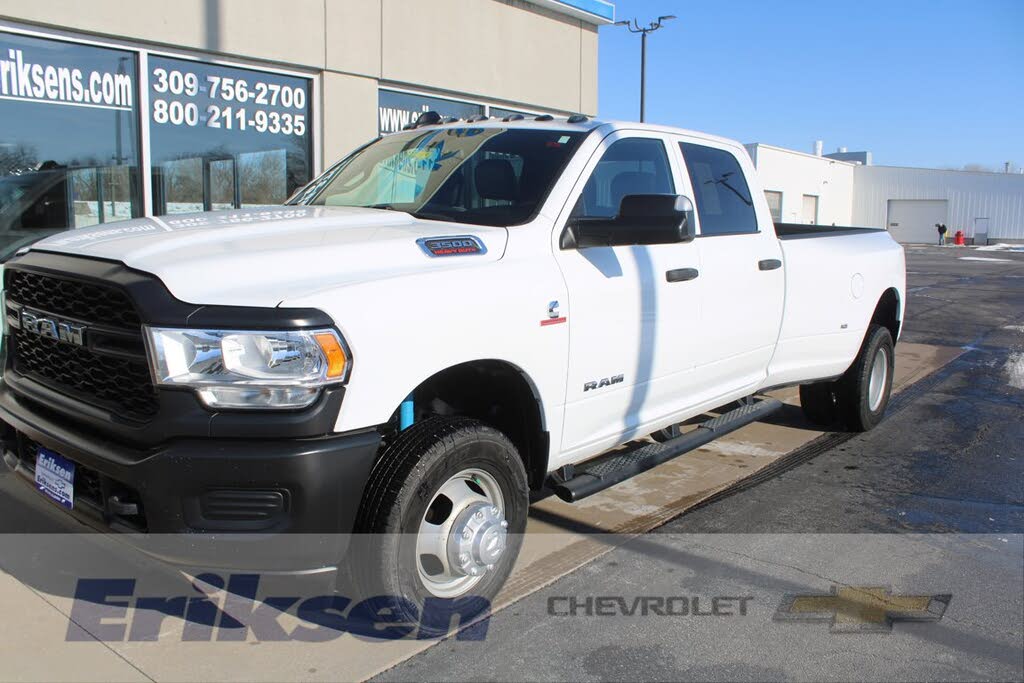 2022 RAM 3500 Tradesman Crew Cab LB DRW 4WD