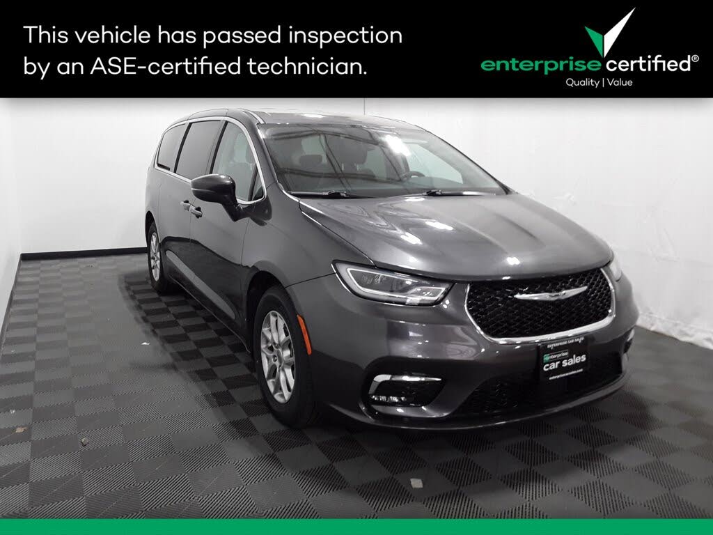 2023 Chrysler Pacifica Touring L FWD