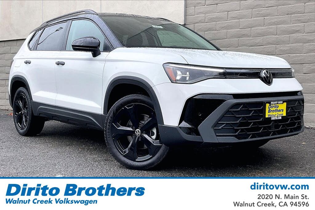 2026 Volkswagen Taos SE Black 4Motion