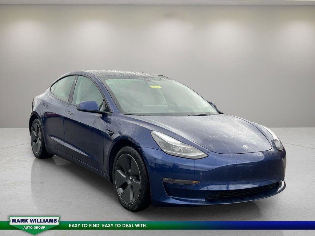 2022 Tesla Model 3 Long Range AWD
