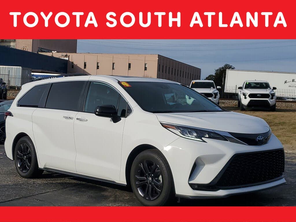 2024 Toyota Sienna XSE 7-Passenger AWD