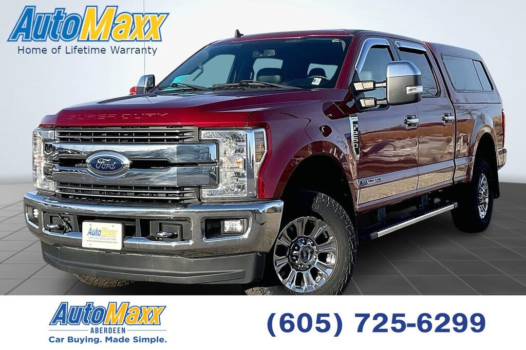 2019 Ford F-250 Super Duty Lariat Crew Cab 4WD