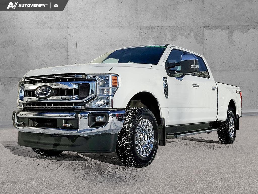 2022 Ford F-250 Super Duty XLT Crew Cab 4WD