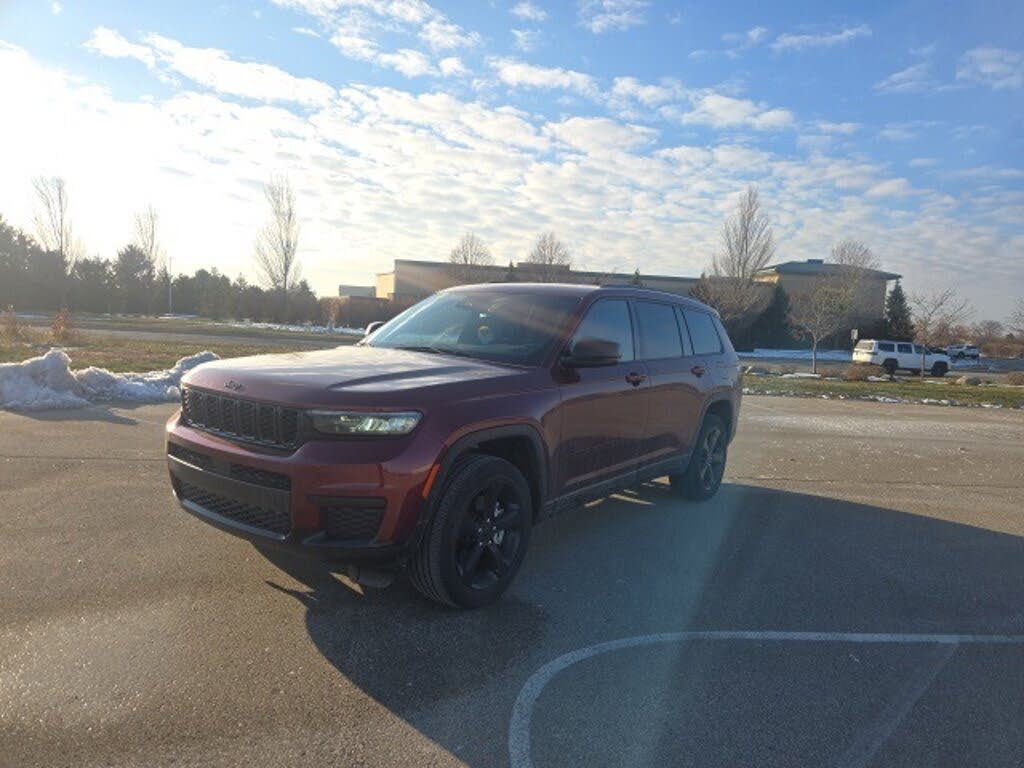 2022 Jeep Grand Cherokee L Altitude 4WD