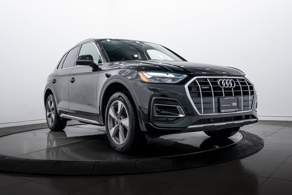 2023 Audi Q5 quattro Premium 40 TFSI