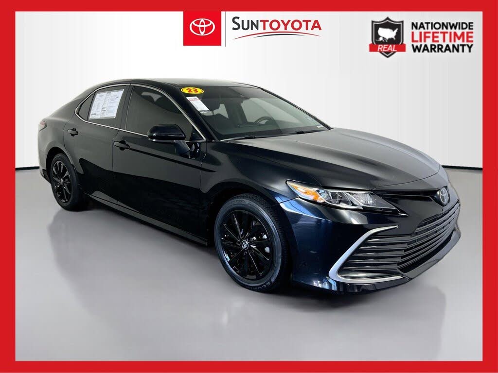 2023 Toyota Camry LE FWD
