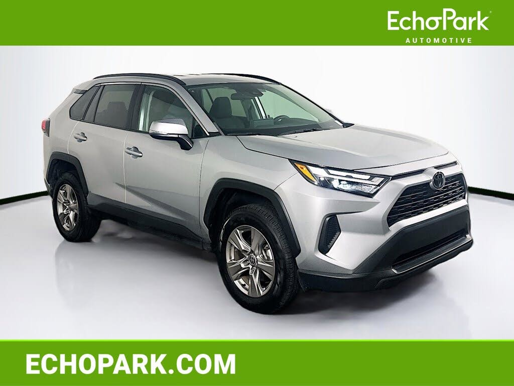 2023 Toyota RAV4 XLE FWD