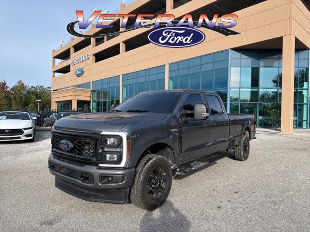 2024 Ford F-250 Super Duty XL Crew Cab 4WD