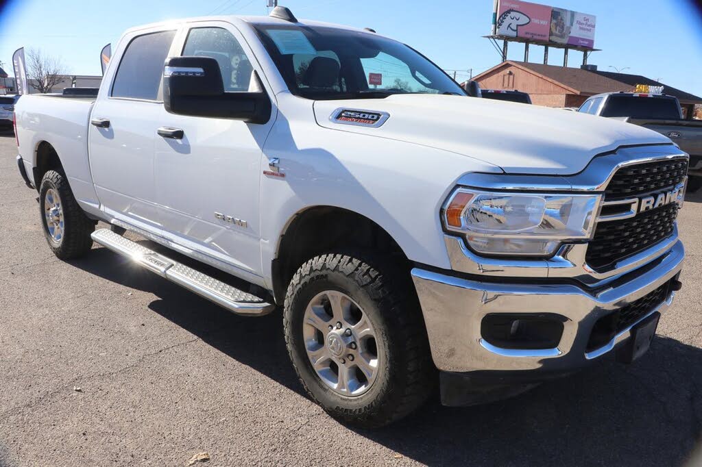2024 RAM 2500 Big Horn Crew Cab 4WD