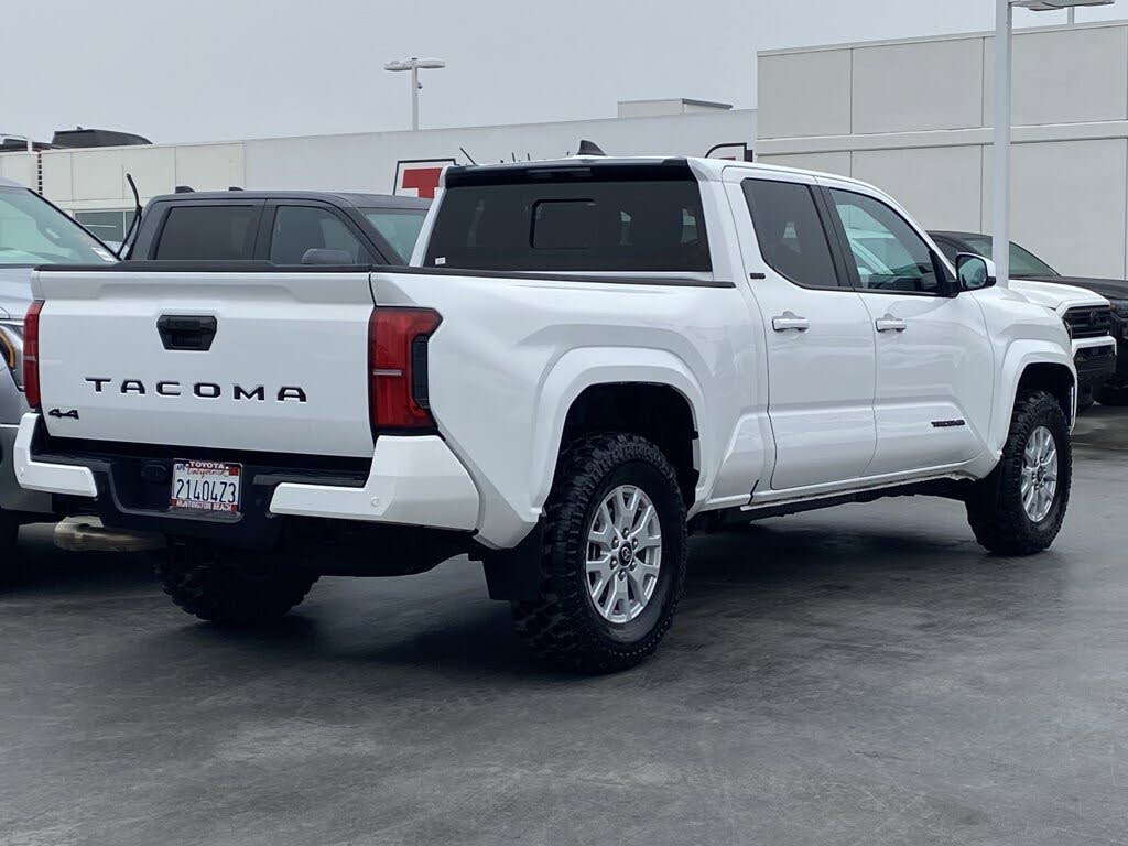 2024 Toyota Tacoma SR5 Double Cab 4WD