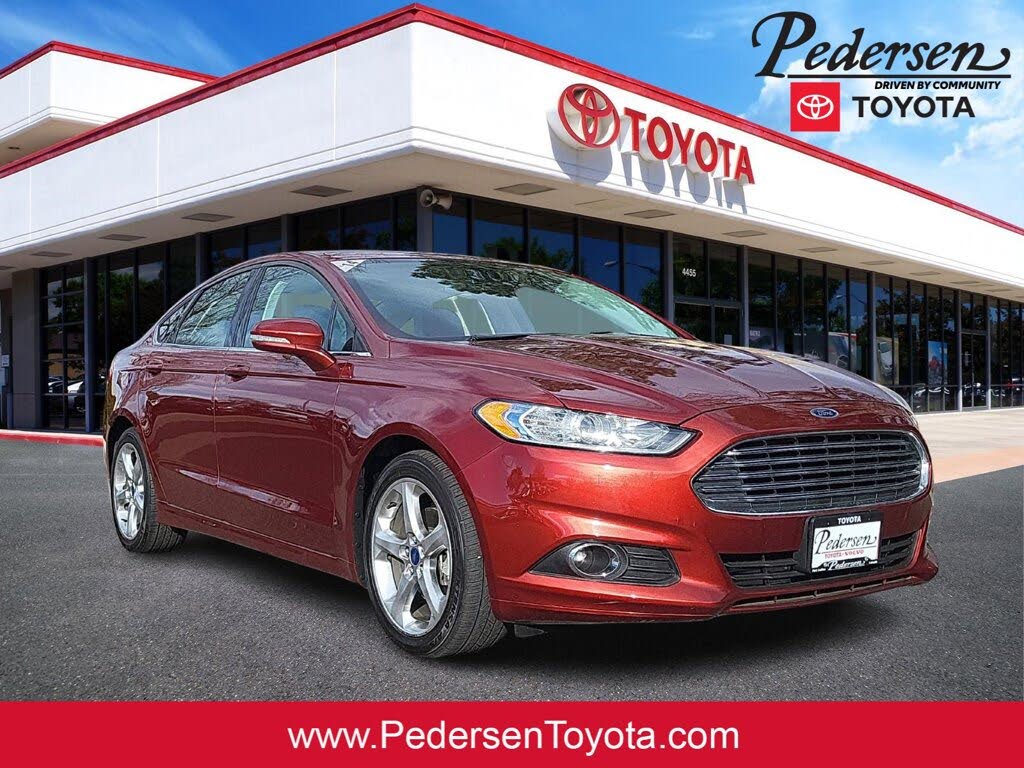 2014 Ford Fusion SE