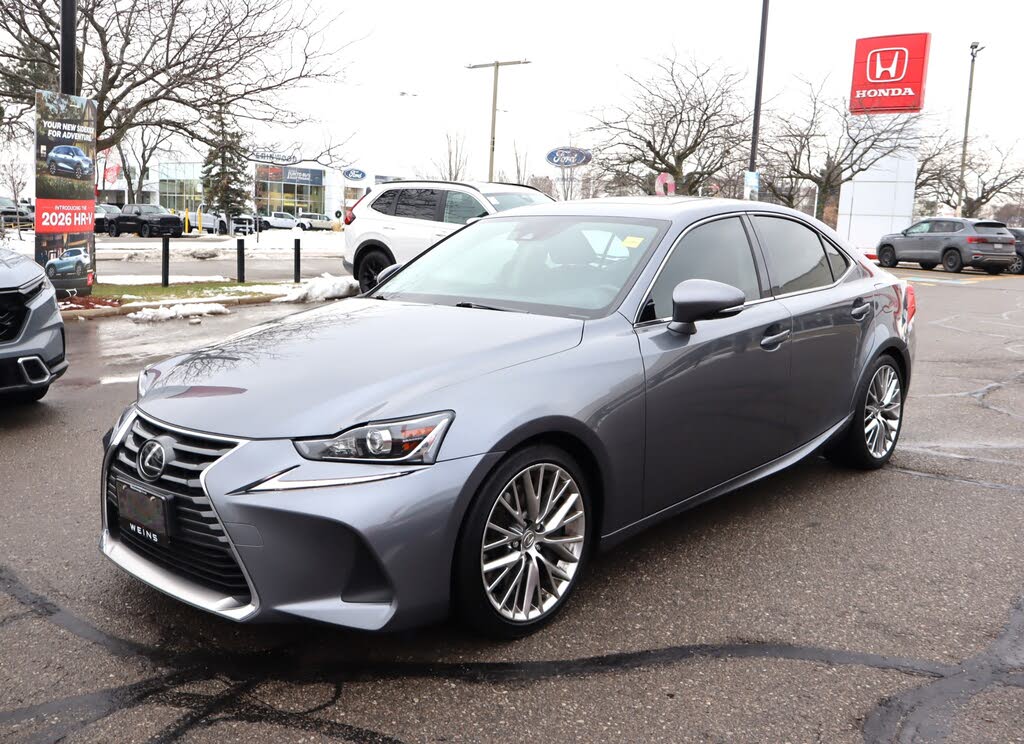 2017 Lexus IS 300 AWD