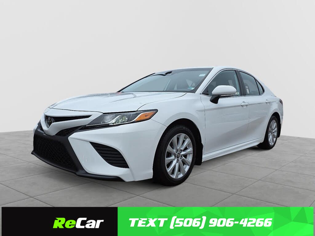 2020 Toyota Camry SE FWD