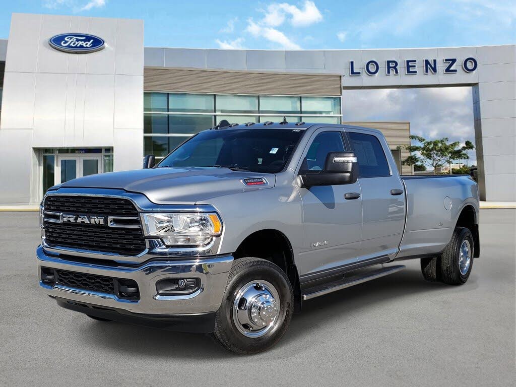 2024 RAM 3500 Big Horn Crew Cab LB DRW 4WD