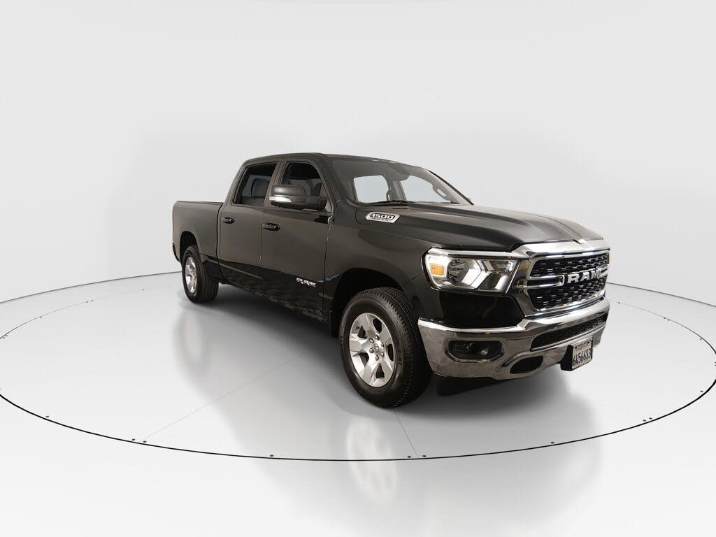 2022 RAM 1500 Big Horn Crew Cab 4WD