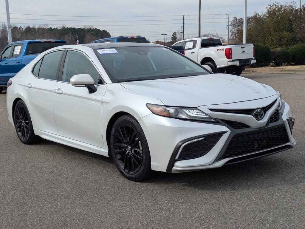 2022 Toyota Camry XSE FWD