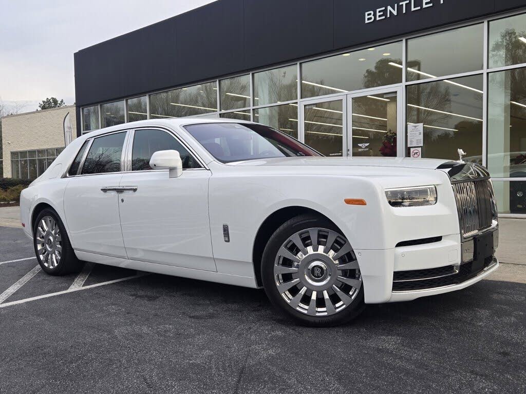2023 Rolls-Royce Phantom RWD