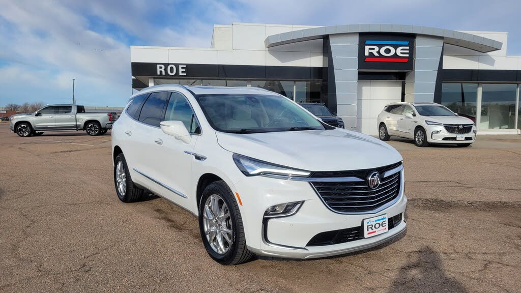 2024 Buick Enclave Essence AWD