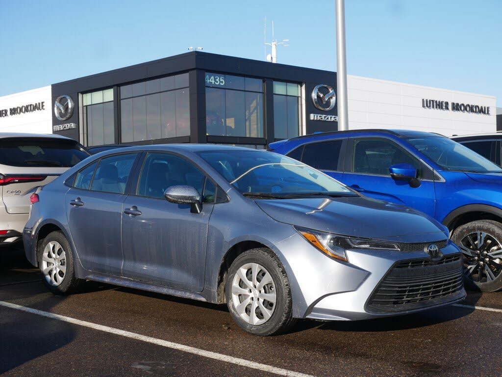 2024 Toyota Corolla LE FWD