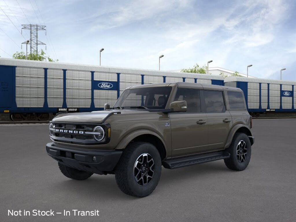 2025 Ford Bronco Outer Banks 4-Door 4WD