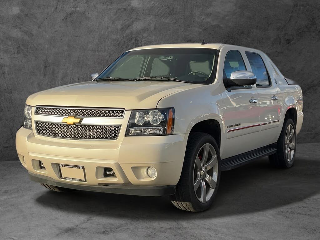 2013 Chevrolet Avalanche LTZ Black Diamond Edition 4WD