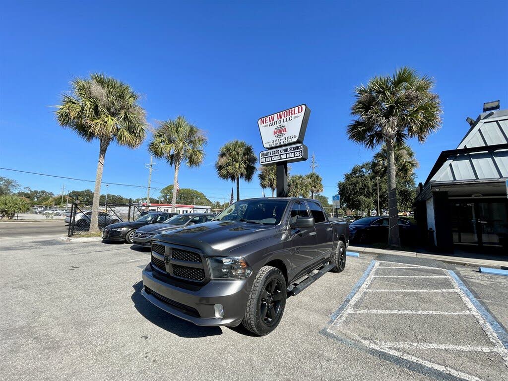 2018 RAM 1500 Tradesman Crew Cab RWD