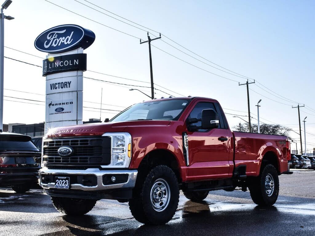 2023 Ford F-250 Super Duty XL LB 4WD