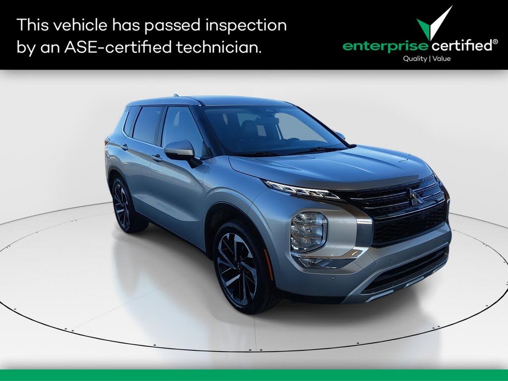 2024 Mitsubishi Outlander SE FWD