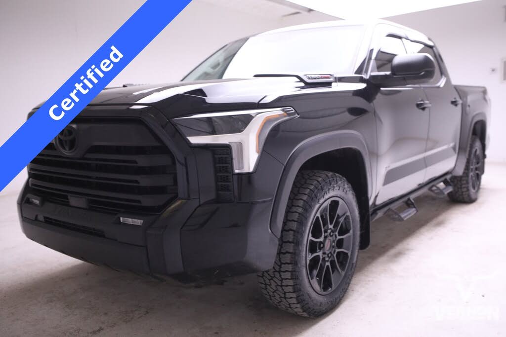 2024 Toyota Tundra SR5 CrewMax Cab 4WD