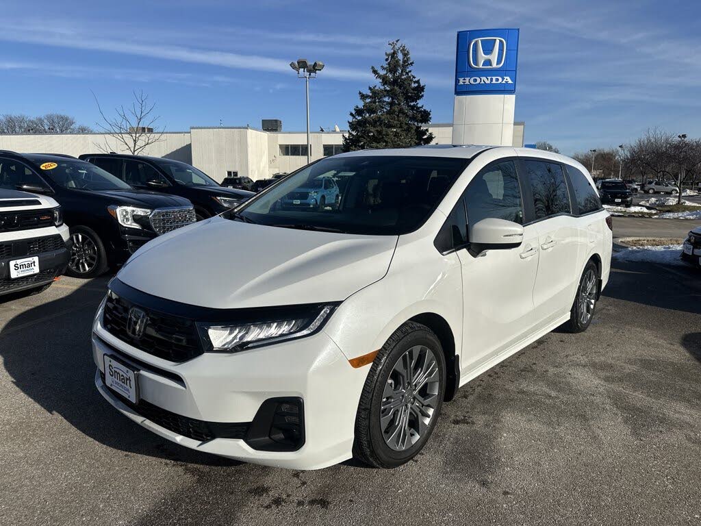 2025 Honda Odyssey Touring FWD