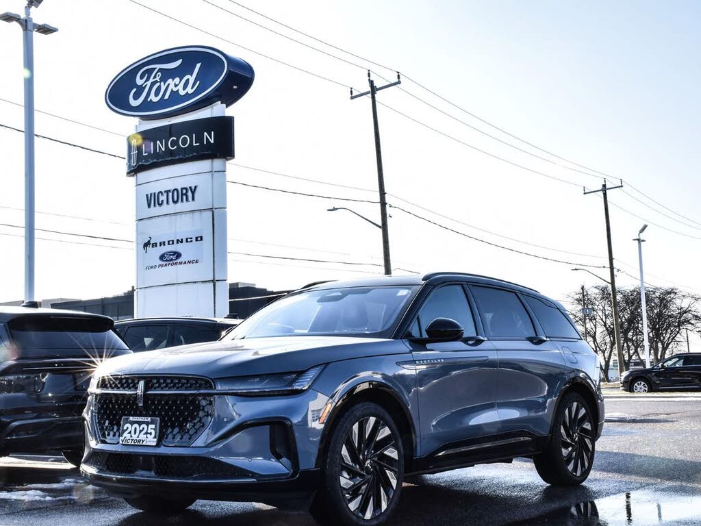 2025 Lincoln Nautilus Reserve AWD