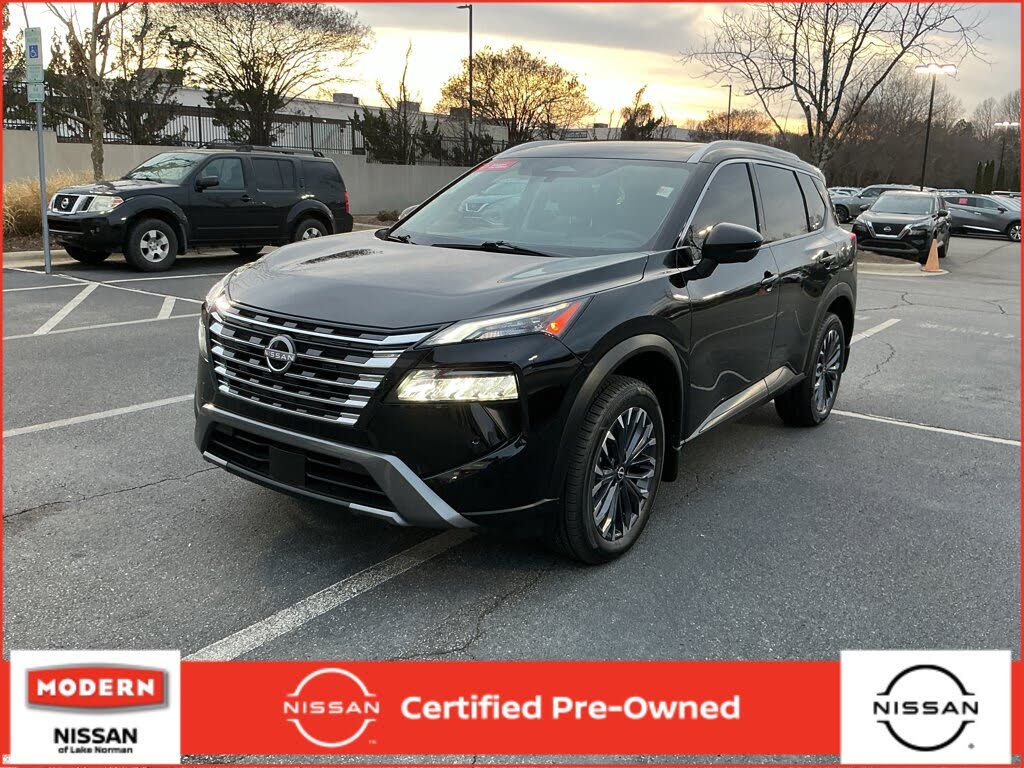 2025 Nissan Rogue SL FWD