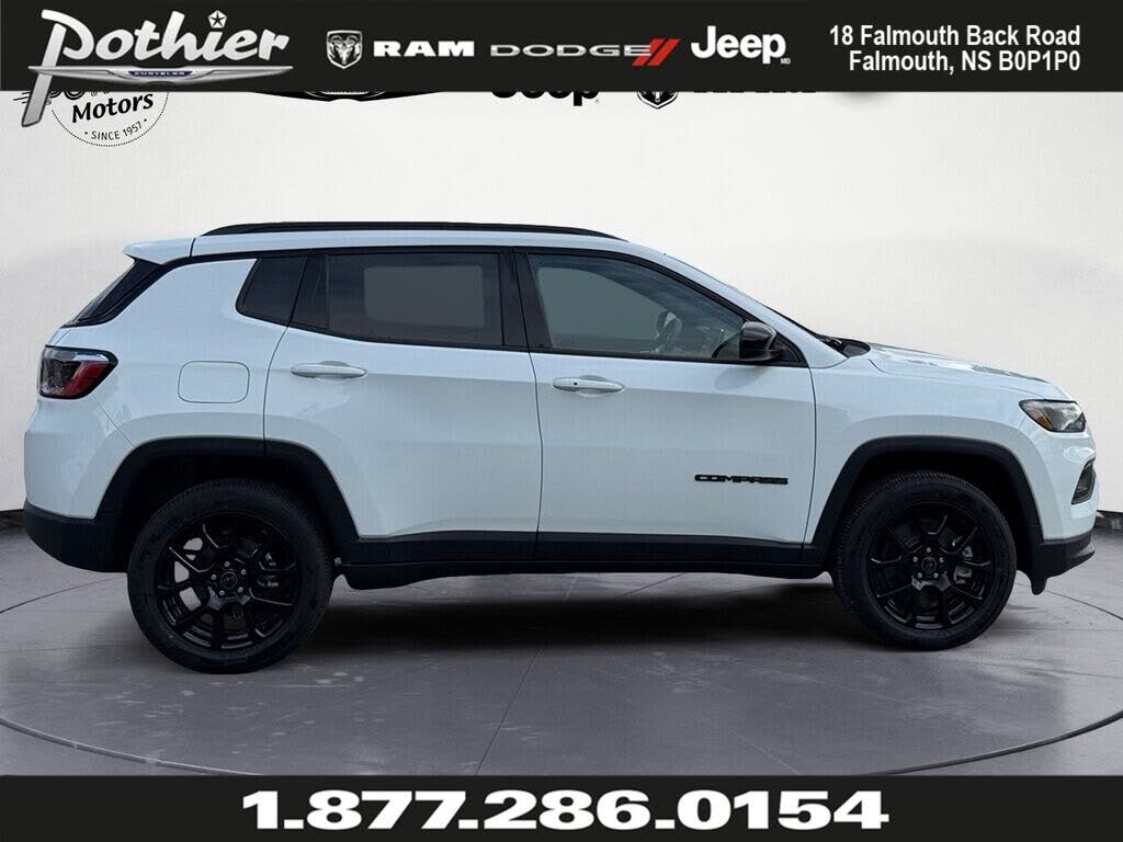 2026 Jeep Compass Latitude Altitude 4WD
