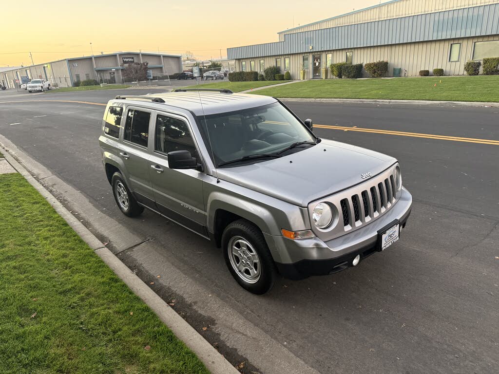 2016 Jeep Patriot Sport
