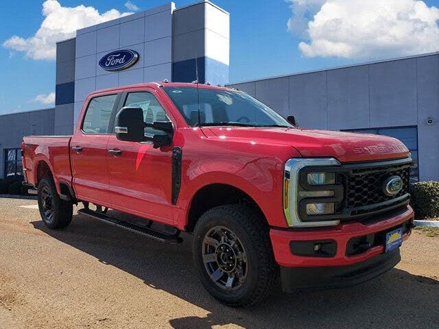 2025 Ford F-250 Super Duty XL Crew Cab 4WD