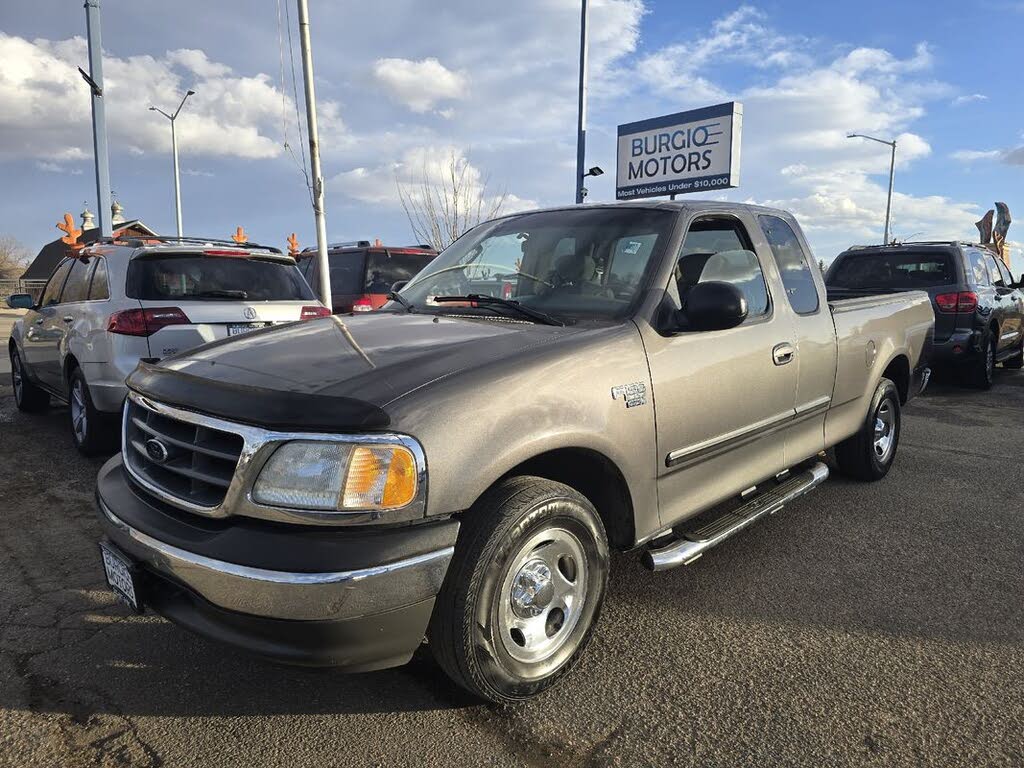 2003 Ford F-150 XL Extended Cab SB